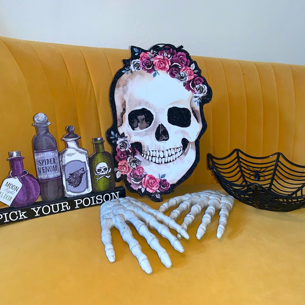 Halloween decorations bundle